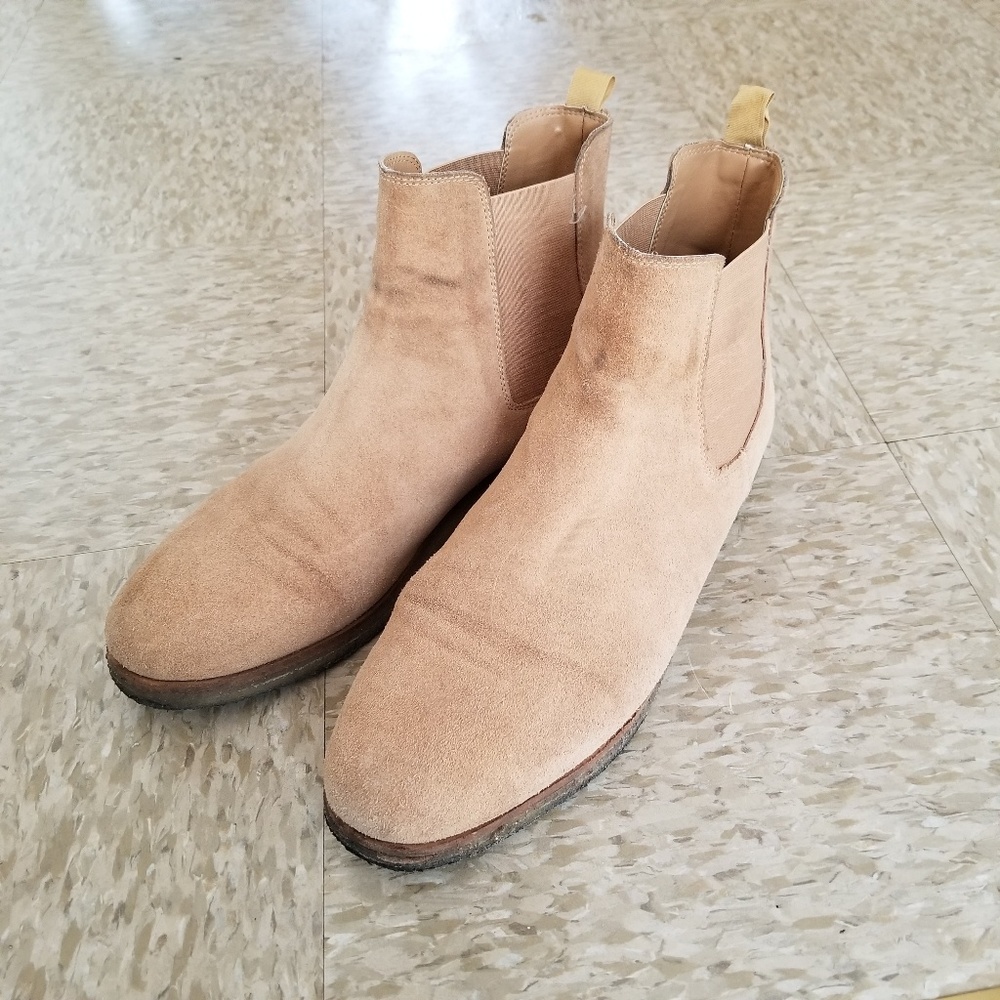 Men Chelsea boots